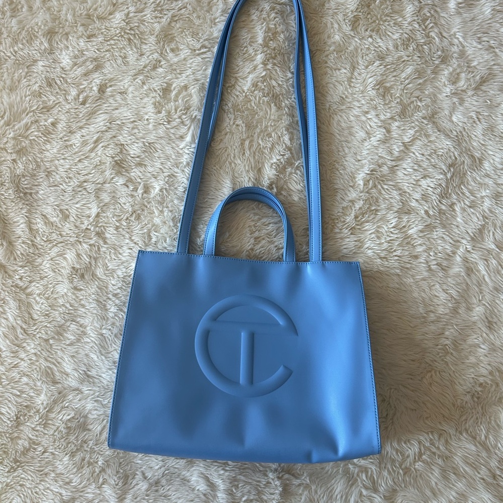 Medium Telfar Bag - Picture 8 of 8